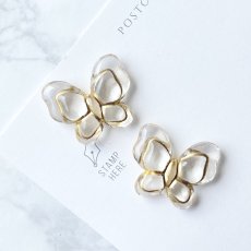 画像2: 【10個】ゴールドの縁取り　蝶々　ビーズ A1-6 (2)