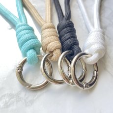 画像2: 【単品】ハンドストラップ　カラビナ付き　4色有 (2)